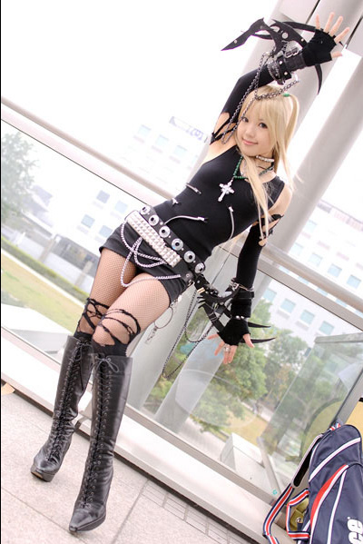 Femulate: Crossplay = Cosplay + Crossdress